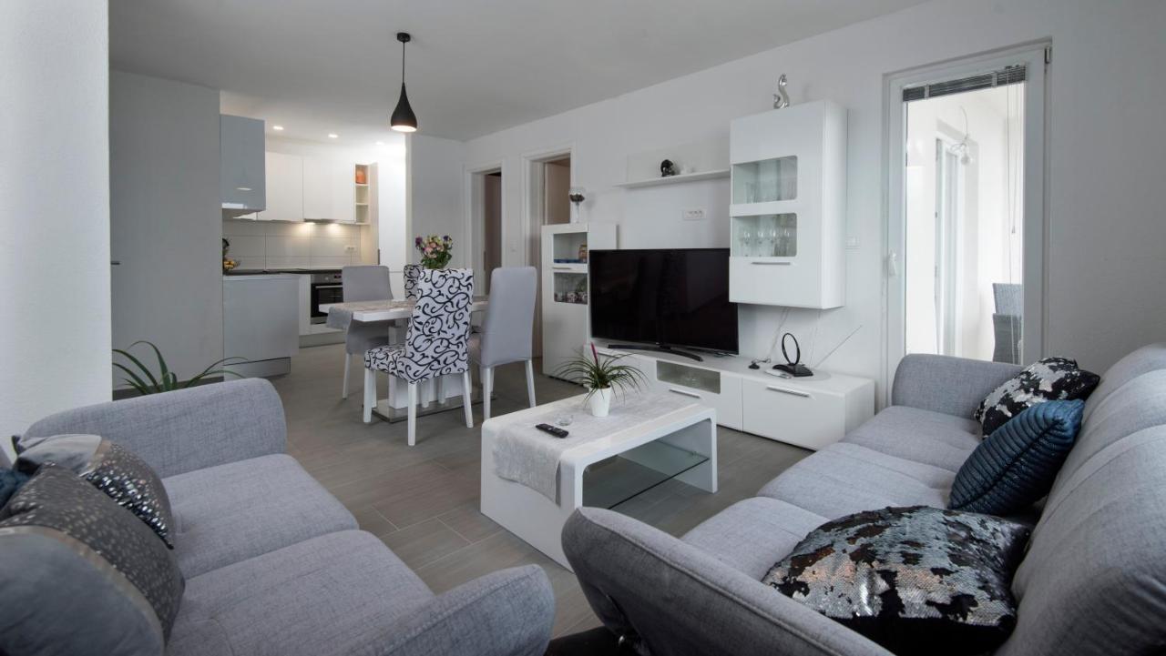 Apartments Mikas Stanici Kültér fotó
